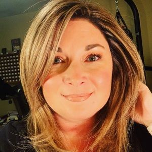 Meet your Posher, Christine